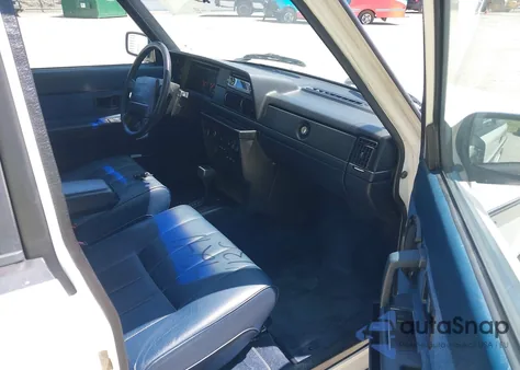 1993 Volvo 240 z USA, uszkodzony, nr VIN YV1AW8803P1949546